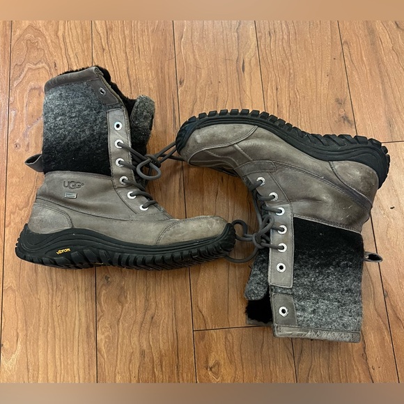 UGG Adirondack II Women 8 Waterproof Hiking Snow Boots #1014387 Gray/Black - Picture 3 of 10